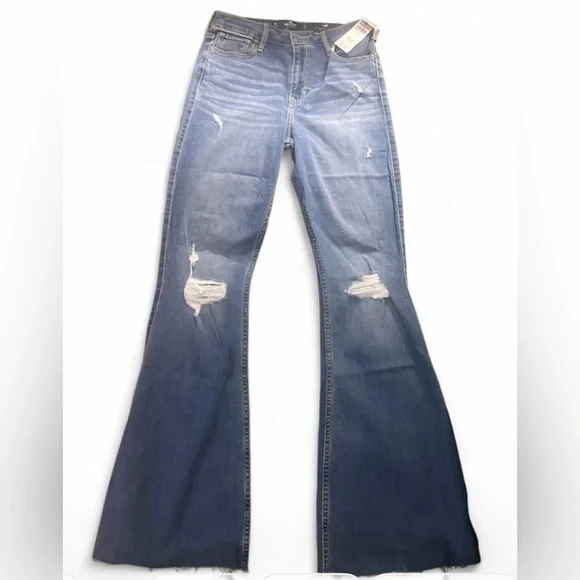 NWT Hollister High-Rise Ripped Flare Jeans - Picture 1 of 5